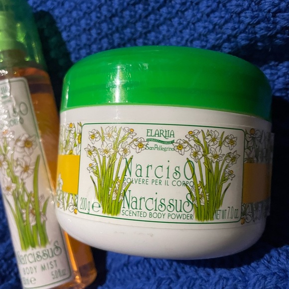 Elariia Narciso Narcissus Scented Powder 7oz and Body Mist NWT - Picture 2 of 6